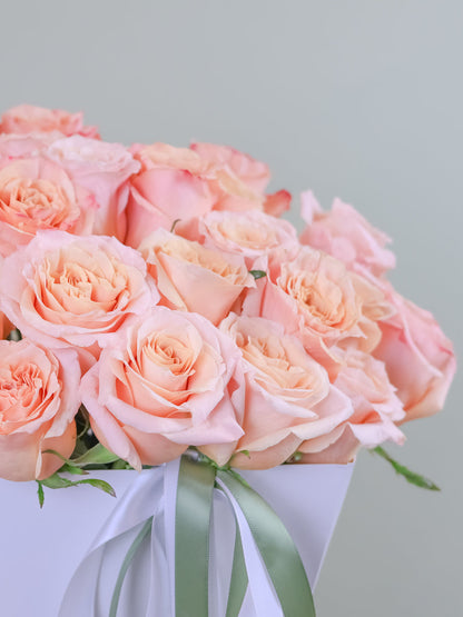 Peach Glow –  Rose Bouquet